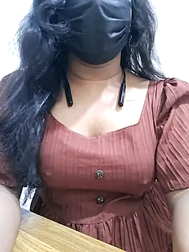 Snapshot of BeautyGirl_sara chatting on October 2025 07:28:01 AM BeautyGirl sara online show from October 2025 07:28:01 AM