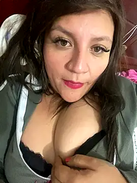 Isisflame online show from September 2025 04:16:02 AM