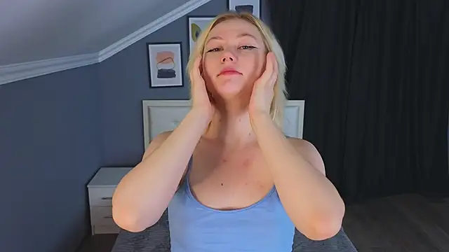 Violet Willis online show from September 2025 03:14:01 PM