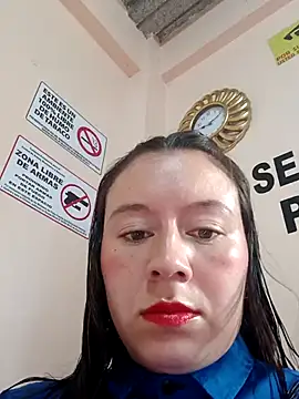 Snapshot of Hannah-colx chatting on October 2025 01:11:01 PM Hannah-colx online show from October 2025 01:11:01 PM