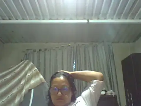  Cristal online show from October 2025 12:33:02 AM