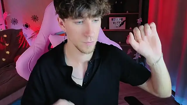 mark caron online show from October 2025 08:26:01 PM