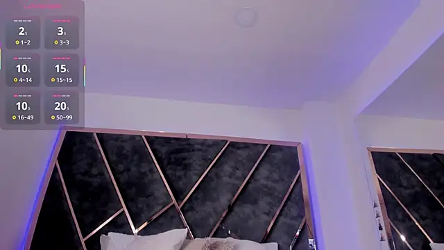 SusanaHenao online show from December 2025 07:53:02 PM