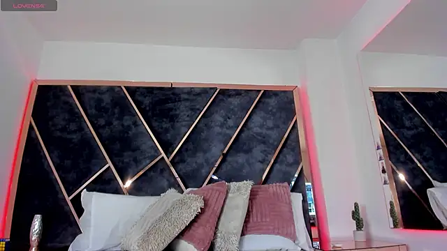 SusanaHenao online show from January 2026 05:18:01 PM