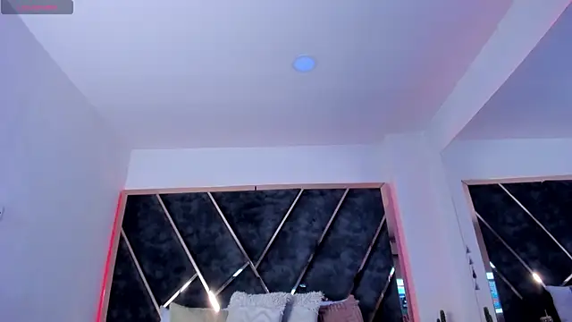 SusanaHenao online show from March 2026 04:34:01 PM