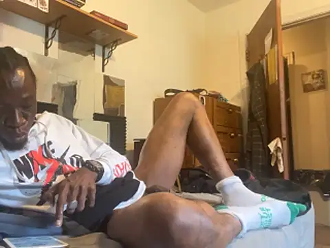 SucculentSexiness0 online show from April 2026 05:39:01 PM