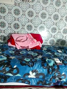 Hot-lino online show from November 2025 11:38:02 PM