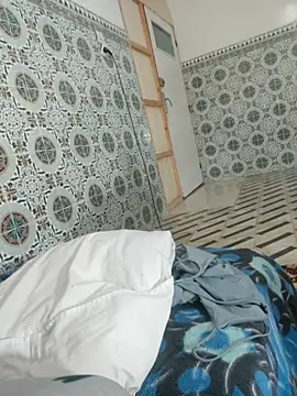 Hot-lino online show from January 2026 12:14:02 AM