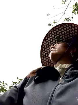 tcm-cute online show from September 2025 07:29:01 AM