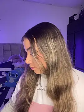 AnnyLopezzz  online show from February 2026 05:27:01 AM