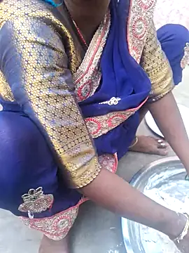 parmila203 online show from March 2026 01:31:01 AM