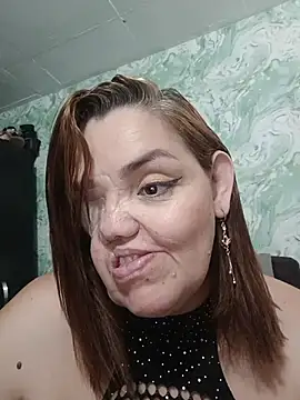 MayaLuna1 online show from October 2025 05:30:02 PM