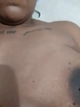 nessinha12 online show from October 2025 12:44:01 AM