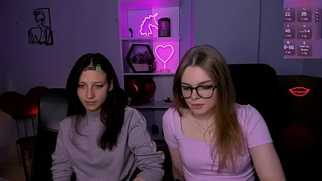 veronica bubble online show from November 2025 08:31:01 PM