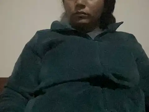 Snapshot of piyassi__divya chatting on February 2026 03:07:01 PM piyassi divya online show from February 2026 03:07:01 PM