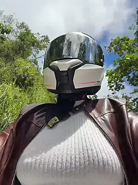 AlannaEvons online show from March 2026 04:02:01 PM