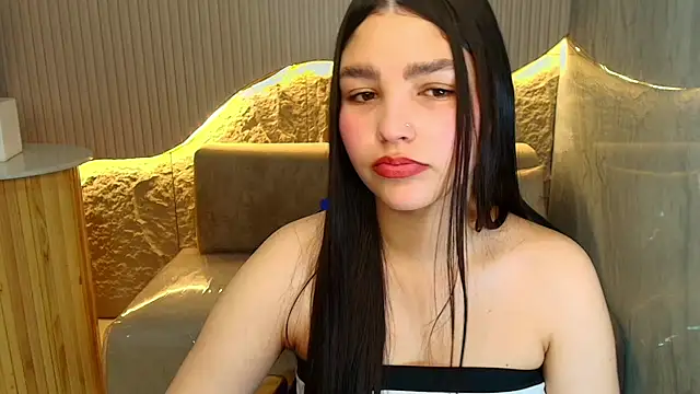 luna  r online show from September 2025 12:38:02 PM