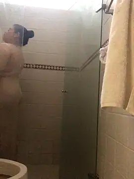 Kuromy x online show from September 2025 06:51:02 PM