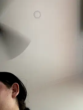 Kuromy x online show from October 2025 06:40:02 PM