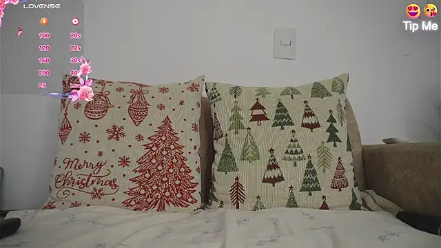 Roxybeautyy online show from February 2026 09:21:02 AM