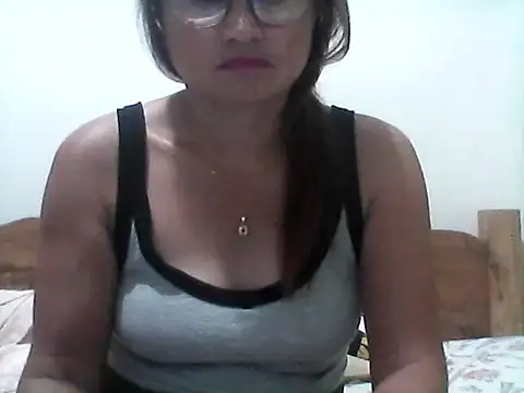 nathalie0045 online show from March 2026 09:53:02 AM