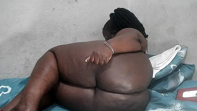 Snapshot of ASSQUEEN37Xx chatting on November 2025 07:41:02 AM ASSQUEEN37Xx online show from November 2025 07:41:02 AM