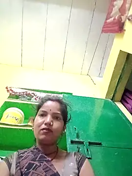 Snapshot of Seema_guptaji chatting on April 2026 09:37:02 PM Seema guptaji online show from April 2026 09:37:02 PM