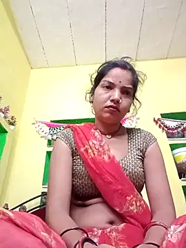 Snapshot of Seema_guptaji chatting on May 2026 10:04:02 PM Seema guptaji online show from May 2026 10:04:02 PM
