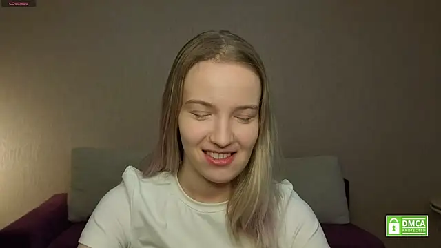 HongTomczak online show from April 2026 07:35:01 AM