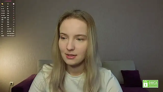 Snapshot of HongTomczak chatting on May 2026 07:38:02 AM HongTomczak online show from May 2026 07:38:02 AM
