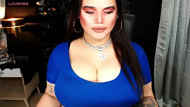 Snapshot of xHugeHarleySelfsuckerx chatting on October 2025 07:33:01 AM xHugeHarleySelfsuckerx online show from October 2025 07:33:01 AM