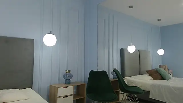 Lenacorbet online show from October 2025 07:56:01 PM