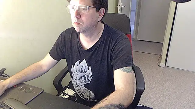 blueandwhite1 online show from March 2026 07:47:02 AM