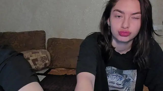 muuur fam online show from September 2025 08:44:01 PM