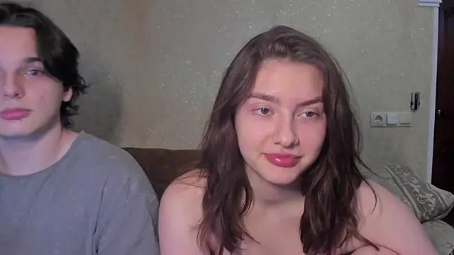 muuur fam online show from November 2025 07:54:01 PM