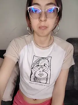 AnnieSparkle online show from September 2025 03:19:02 AM