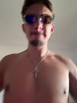 AndrewAndrew997 online show from September 2025 07:47:01 AM