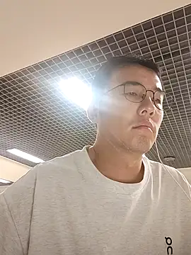 nnnnnan9527 online show from September 2025 02:02:01 AM