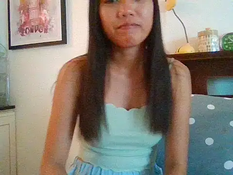 AnnewithanE online show from September 2025 10:09:02 AM