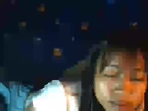 AnnewithanE online show from November 2025 10:19:01 PM