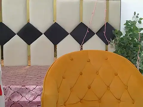 Its-ishikaa online show from October 2025 03:53:02 AM