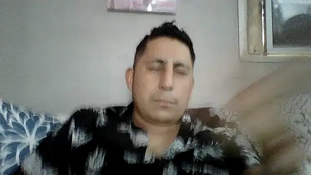 Snapshot of B3toBaby chatting on November 2025 09:09:01 PM B3toBaby online show from November 2025 09:09:01 PM