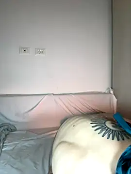 Snapshot of flowermadness chatting on November 2025 01:36:01 PM flowermadness online show from November 2025 01:36:01 PM