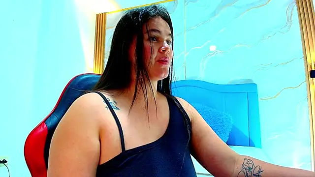 Snapshot of anapau_cooper chatting on February 2026 05:58:01 AM anapau cooper online show from February 2026 05:58:01 AM