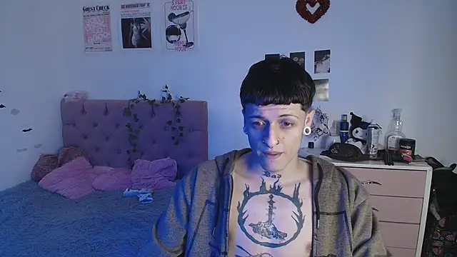 Snapshot of 2cyboy_ chatting on September 2025 10:32:01 PM 2cyboy  online show from September 2025 10:32:01 PM