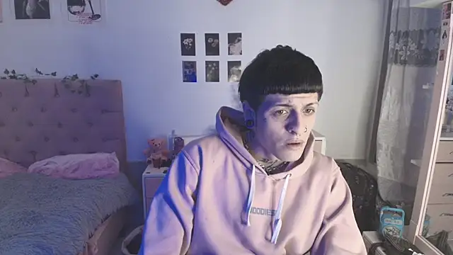 Snapshot of 2cyboy_ chatting on October 2025 07:25:02 PM 2cyboy  online show from October 2025 07:25:02 PM