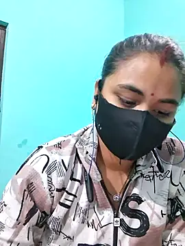 Snapshot of DivyaBhabhi69@xh chatting on May 2026 03:51:02 PM DivyaBhabhi69xh online show from May 2026 03:51:02 PM