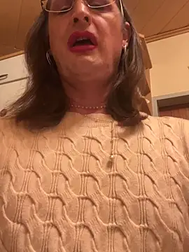 Cleohot1977 online show from January 2026 05:27:02 PM