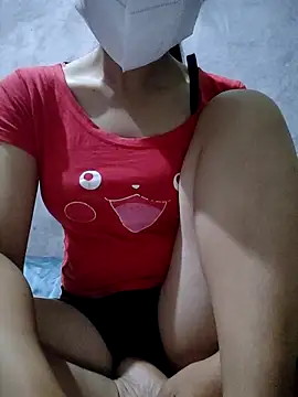 Snapshot of Lilyy-y chatting on October 2025 09:21:01 PM Lilyy-y online show from October 2025 09:21:01 PM