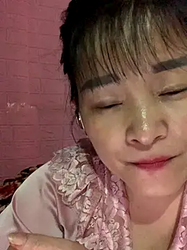 Star-sweet online show from October 2025 03:00:01 PM